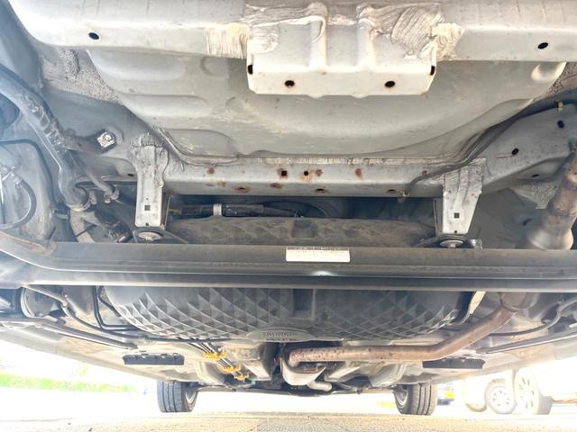 親切・丁寧な専門メカニックスタッフが応対！・車検・点検整備・事故等の修理などアフターサービスも安心。お車のカスタマイズもネクステージのサービススタッフまでご相談ください！