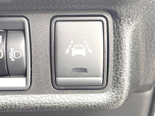 ノート e-パワー X 純正ナビ アラウンドビューモニター インテリジェントエマージェンシーブレーキ デジタルインナーミラー 車線逸脱機能 純正14インチアルミホイール フルセグTV Bluetooth接続(7枚目)