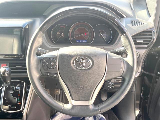 エスクァイア Gi ALPINE9インチナビ エアロ 両側電動ドア バックカメラ 衝突被害軽減システム 禁煙車 ハーフレザーシート スマートキー LEDヘッド ビルトインETC クルコン オートハイビーム(10枚目)