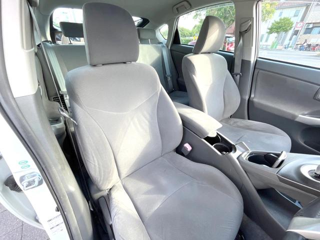 プリウス Sツーリングセレクション 純正ナビ バックカメラ オートエアコン ETC スマートキー オートライト LEDヘッドライト 純正17インチアルミホイール Bluetooth接続(9枚目)