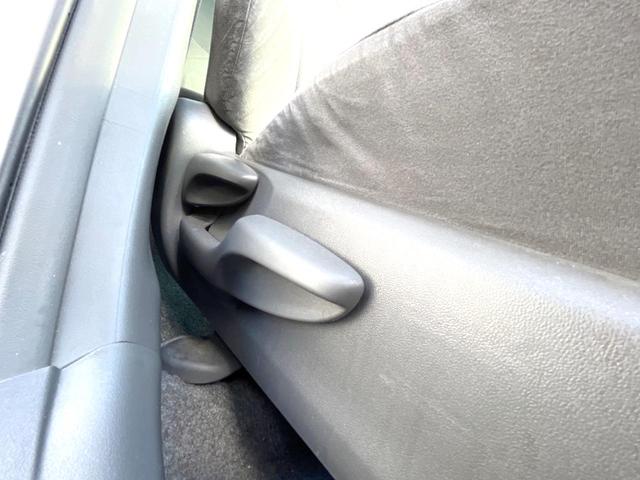 プリウス Sツーリングセレクション 純正ナビ バックカメラ オートエアコン ETC スマートキー オートライト LEDヘッドライト 純正17インチアルミホイール Bluetooth接続(41枚目)