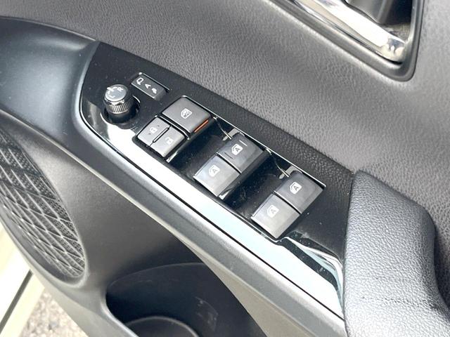 プリウスPHV A 純正ナビ バックカメラ レーダークルーズコントロール LEDヘッドライト BBS製17インチアルミホイール TEIN車高調 スマートキー ETC(35枚目)