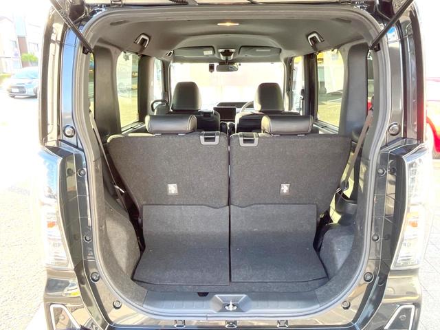 高透明度のガラス皮膜で撥水はもちろん、上質なツヤ・光沢を実現。紫外線や酸性雨から大切な愛車を保護し、色あせ・劣化を防止。「弾スプラッシュコート」、「弾プリミッサコート」からお選びいただけます。