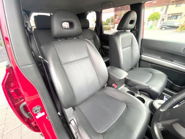 エクストレイル ２０Ｘ　純正ナビ　バックカメラ　合皮シート　シートヒーター　ドラレコ　スマートキー　ＥＴＣ（9枚目）