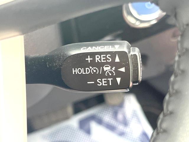 プリウス Aツーリングセレクション 純正ナビ バックカメラ 衝突軽減ブレーキ 合皮シート LEDヘッドライト シートヒーター ヘッドアップディスプレイ(5枚目)