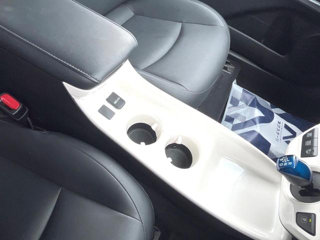 プリウス Aツーリングセレクション 純正ナビ バックカメラ 衝突軽減ブレーキ 合皮シート LEDヘッドライト シートヒーター ヘッドアップディスプレイ(38枚目)