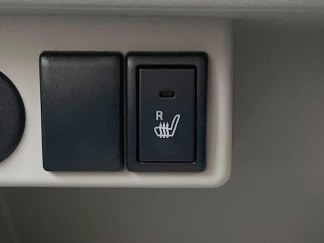 アルトラパン Ｇ　スズキセーフティサポート　車線逸脱警報器　リアパーキングセンサー　スマートキー　シートヒーター　オートライト（5枚目）