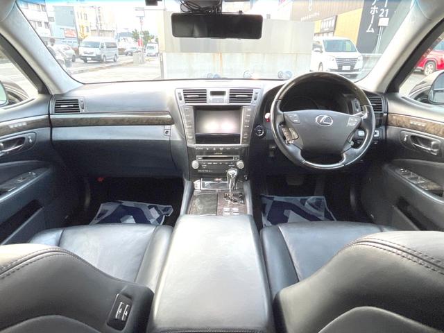 ＬＳ ＬＳ６００ｈ　バージョンＳ　Ｉパッケージ　純正ナビ　バックカメラ　サンルーフ　ステアリングヒーター　クルーズコントロール　シートヒーター　ＬＥＤヘッドライト　ドライブレコーダー　パワーシート（2枚目）