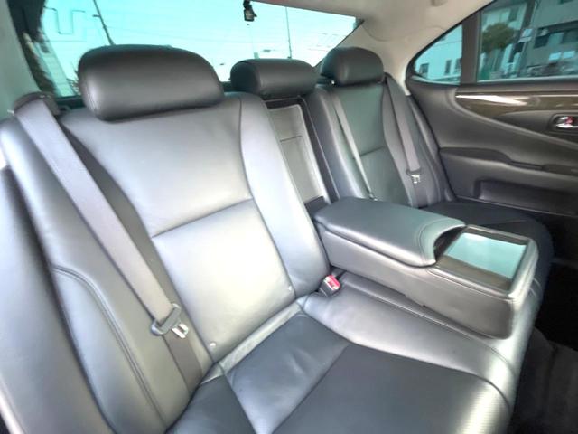 ＬＳ ＬＳ６００ｈ　バージョンＳ　Ｉパッケージ　純正ナビ　バックカメラ　サンルーフ　ステアリングヒーター　クルーズコントロール　シートヒーター　ＬＥＤヘッドライト　ドライブレコーダー　パワーシート（10枚目）
