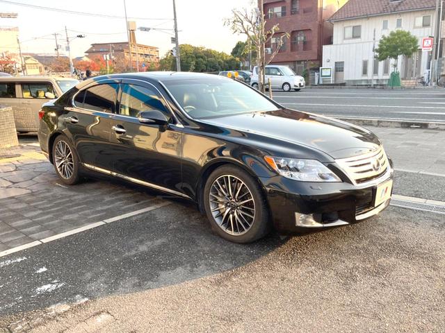 ＬＳ ＬＳ６００ｈ　バージョンＳ　Ｉパッケージ　純正ナビ　バックカメラ　サンルーフ　ステアリングヒーター　クルーズコントロール　シートヒーター　ＬＥＤヘッドライト　ドライブレコーダー　パワーシート（20枚目）