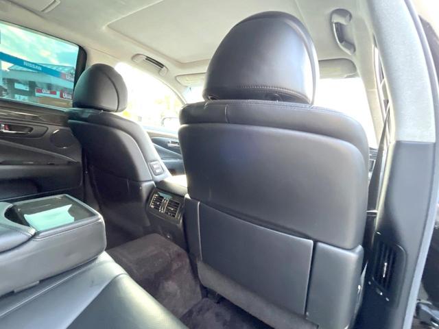 ＬＳ ＬＳ６００ｈ　バージョンＳ　Ｉパッケージ　純正ナビ　バックカメラ　サンルーフ　ステアリングヒーター　クルーズコントロール　シートヒーター　ＬＥＤヘッドライト　ドライブレコーダー　パワーシート（54枚目）