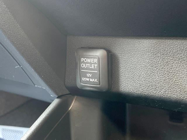 フィットハイブリッド シーズ　ファインスタイル　ｃａｒｒｏｚｚｅｒｉａ製ナビ　バックカメラ　ドライブレコーダー　クルーズコントロール　シートヒーター　ＨＩＤヘッドライト　Ｂｌｕｅｔｏｏｔｈ接続　ＥＴＣ　スマートキー（33枚目）