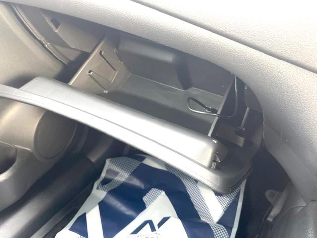 エクストレイル ２０Ｘｉ　純正ナビ　アラウンドビューモニター　プロパイロット　ドライブレコーダー　インテリジェントルームミラー　ＬＥＤヘッドライト　純正１８インチアルミホイール　パワーバックドア　スマートキー　ＥＴＣ（19枚目）