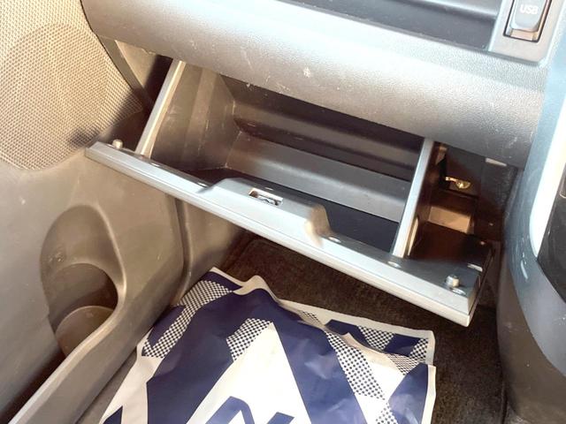 タント カスタムＲＳ　スマートセレクションＳＡ　純正８インチナビ　バックカメラ　両側パワースライドドア　スマートアシスト　スマートキー　ＬＥＤヘッドライト　純正１５インチアルミホイール　アイドリングストップ　ＥＴＣ（30枚目）