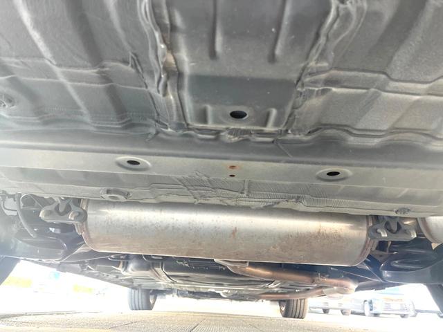 オデッセイハイブリッド ハイブリッドアブソルート・ホンダセンシング 純正8インチナビ 全方位カメラ フリップダウンモニター アダプティブクルーズコントロール 両側パワースライドドア 7人乗り LEDヘッドライト 純正17インチアルミホイール Bluetooth接続(19枚目)