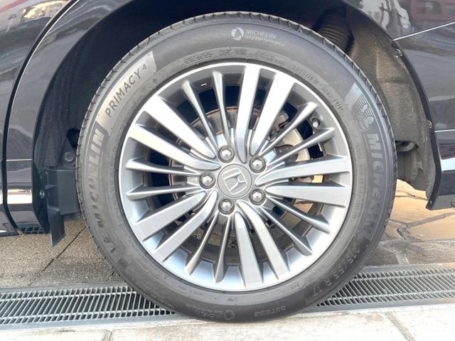 オデッセイハイブリッド ハイブリッドアブソルート・ホンダセンシング 純正8インチナビ 全方位カメラ フリップダウンモニター アダプティブクルーズコントロール 両側パワースライドドア 7人乗り LEDヘッドライト 純正17インチアルミホイール Bluetooth接続(26枚目)