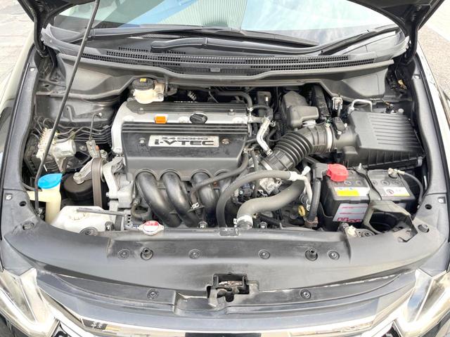 オデッセイ アブソルート メーカー純正ナビ バックカメラ クルーズコントロール ETC キーレス オートエアコン(13枚目)