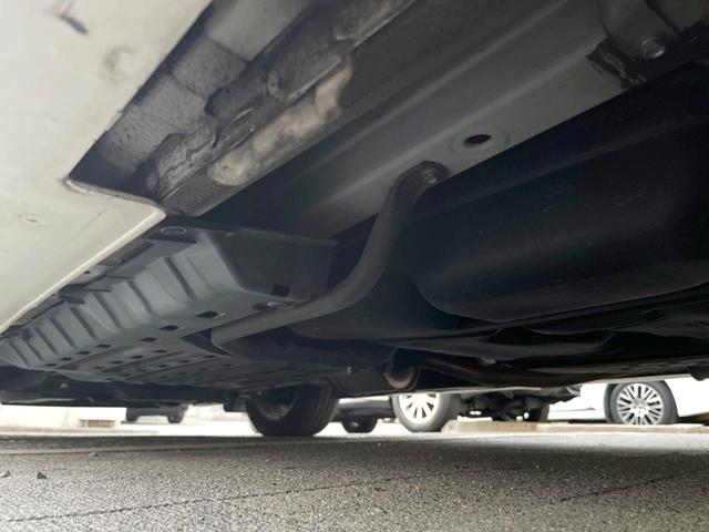 ステップワゴンスパーダ パワーエディション 純正9インチナビ バックカメラ 両側パワースライドドア 8人乗り ETC キーレス HIDヘッドライト 純正16インチアルミホイール Bluetooth接続 フルセグTV オートエアコン(25枚目)