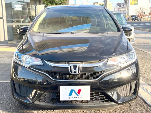 フィット １３Ｇ・Ｆパッケージ　ファインエディション　純正ナビ　フルセグ　バックカメラ　スマートキー　ＥＴＣ　ドライブレコーダー　Ｂｌｕｅｔｏｏｔｈ　Ａｕｄｉｏ（12枚目）