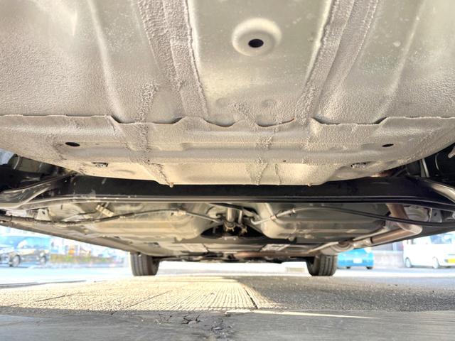 フィット １３Ｇ・Ｆパッケージ　ファインエディション　純正ナビ　フルセグ　バックカメラ　スマートキー　ＥＴＣ　ドライブレコーダー　Ｂｌｕｅｔｏｏｔｈ　Ａｕｄｉｏ（18枚目）