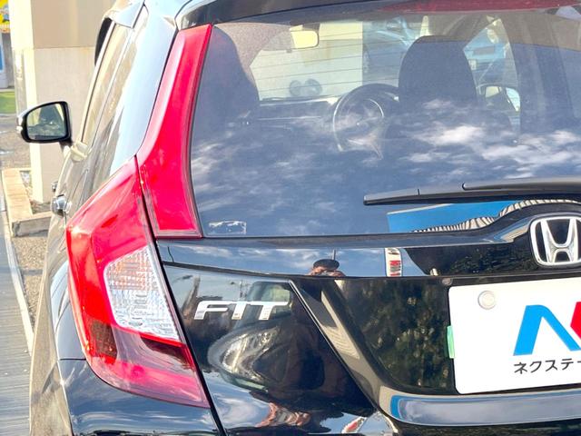 フィット １３Ｇ・Ｆパッケージ　ファインエディション　純正ナビ　フルセグ　バックカメラ　スマートキー　ＥＴＣ　ドライブレコーダー　Ｂｌｕｅｔｏｏｔｈ　Ａｕｄｉｏ（23枚目）