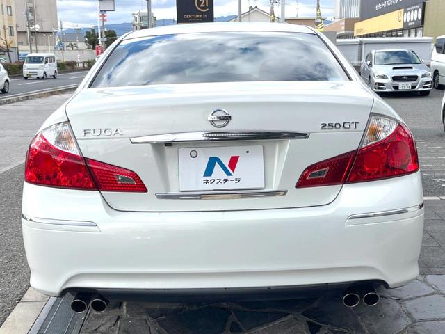 フーガ 250GT 純正ナビ バックカメラ パワーシート スマートキー HIDヘッドライト 純正18インチアルミホイール ETC(15枚目)