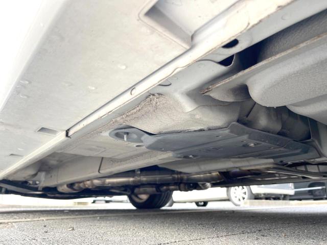 フーガ 250GT 純正ナビ バックカメラ パワーシート スマートキー HIDヘッドライト 純正18インチアルミホイール ETC(23枚目)