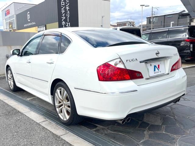 フーガ 250GT 純正ナビ バックカメラ パワーシート スマートキー HIDヘッドライト 純正18インチアルミホイール ETC(25枚目)