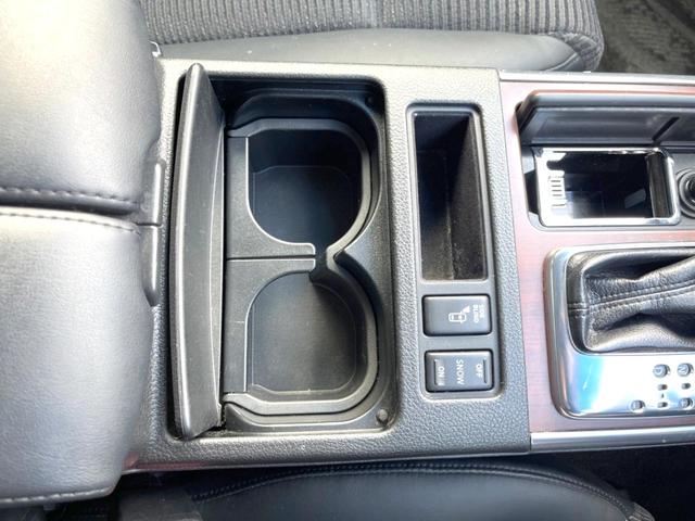 フーガ 250GT 純正ナビ バックカメラ パワーシート スマートキー HIDヘッドライト 純正18インチアルミホイール ETC(53枚目)