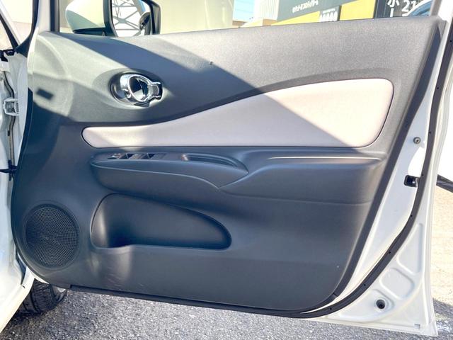 ノート Ｘ　オーディオ　インテリジェントエマージェンシーブレーキ　車線逸脱　アイドリングストップ　コーナーセンサー　スマートキー　ドライブレコーダー　ＥＴＣ（39枚目）