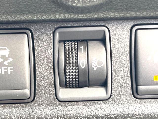 ノート Ｘ　オーディオ　インテリジェントエマージェンシーブレーキ　車線逸脱　アイドリングストップ　コーナーセンサー　スマートキー　ドライブレコーダー　ＥＴＣ（42枚目）