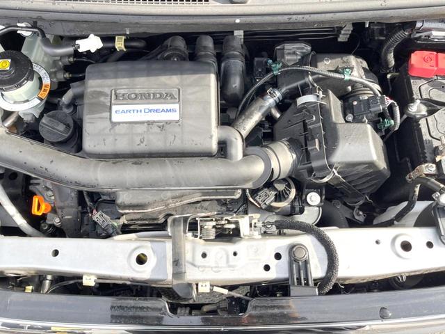 N-BOXカスタム G・Lホンダセンシング 純正7インチナビ バックカメラ アダプティブクルーズコントロール ホンダセンシング 電動スライドドア LEDヘッドライト 純正14インチアルミホイール 車線逸脱機能 スマートキー ETC フルセグTV(16枚目)