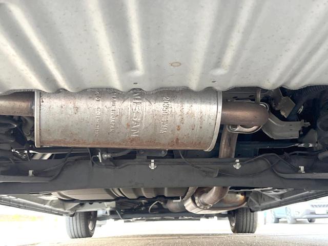 セレナ ハイウェイスター 純正7インチナビ アラウンドビューモニター 両側パワースライドドア クルーズコントロール エマージェンシーブレーキ 8人乗り LEDヘッドライト 純正16インチアルミホイール ドライブレコーダー(18枚目)