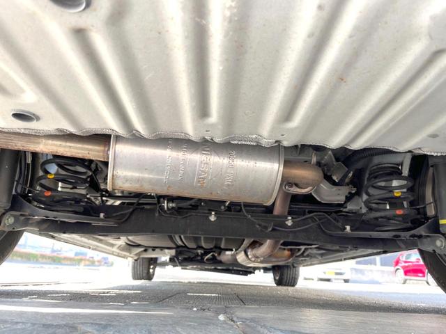 セレナ ハイウェイスター プロパイロットエディション 純正9インチナビ アラウンドビューモニター フリップダウンモニター プロパイロット 2トーン デジタルインナーミラー 両側パワースライドドア 8人乗り LEDヘッドライト 純正16インチアルミホイール(19枚目)