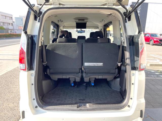 セレナ ハイウェイスター プロパイロットエディション 純正9インチナビ アラウンドビューモニター フリップダウンモニター プロパイロット 2トーン デジタルインナーミラー 両側パワースライドドア 8人乗り LEDヘッドライト 純正16インチアルミホイール(32枚目)