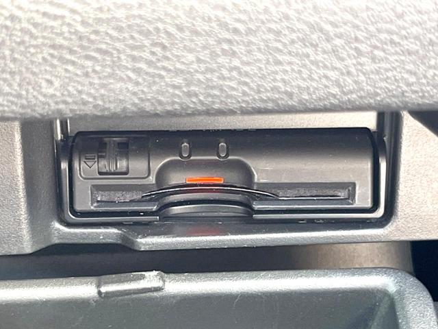 セレナ ハイウェイスター プロパイロットエディション 純正9インチナビ アラウンドビューモニター フリップダウンモニター プロパイロット 2トーン デジタルインナーミラー 両側パワースライドドア 8人乗り LEDヘッドライト 純正16インチアルミホイール(48枚目)