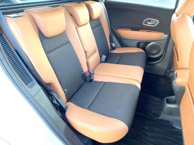 ヴェゼル ハイブリッドZ・ホンダセンシング 純正8インチナビ バックカメラ アダプティブクルーズコントロール ホンダセンシング シートヒーター LEDヘッドライト 純正17インチアルミホイール Bluetooth接続 フルセグTV スマートキー(9枚目)