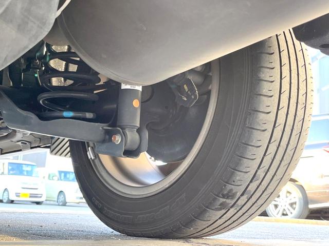 ヴェゼル ハイブリッドZ・ホンダセンシング 純正8インチナビ バックカメラ アダプティブクルーズコントロール ホンダセンシング シートヒーター LEDヘッドライト 純正17インチアルミホイール Bluetooth接続 フルセグTV スマートキー(30枚目)