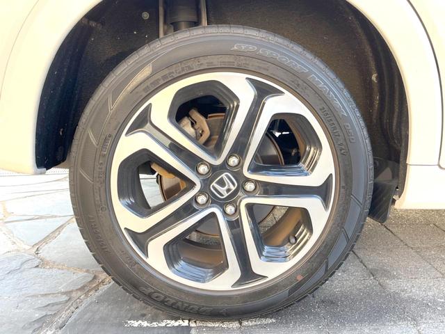 ヴェゼル ハイブリッドZ・ホンダセンシング 純正8インチナビ バックカメラ アダプティブクルーズコントロール ホンダセンシング シートヒーター LEDヘッドライト 純正17インチアルミホイール Bluetooth接続 フルセグTV スマートキー(32枚目)