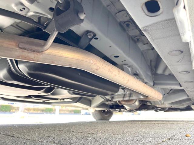 フリード Ｇ　ジャストセレクション＋　純正ナビ　バックカメラ　パワースライドドア　７人乗り　ＨＩＤヘッドライト　スマートキー　ＥＴＣ　オートエアコン　Ｂｌｕｅｔｏｏｔｈ接続（33枚目）