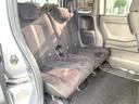後部座席も気になるようなキズ・汚れやへたり等、大きなダメージはなく、良好な状態です。