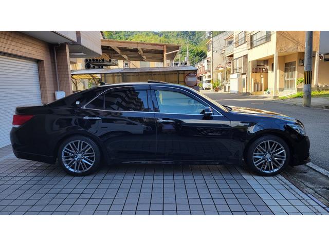 クラウンハイブリッド アスリートS 1オーナー 屋内保管(3枚目)