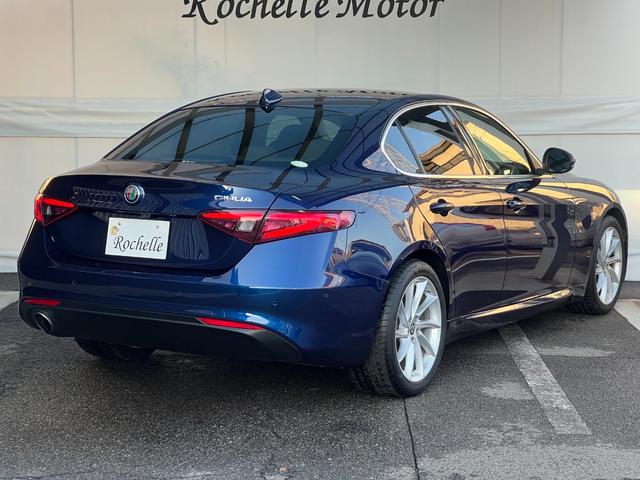 ジュリア 2.0ターボ スーパー 18インチAW harman/kardon ステアリングヒーター ブラインドスポットモニター バックカメラ ETC ベージュレザーシート 黒革ステアリング シートヒーター(16枚目)