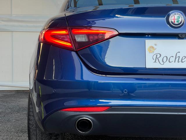 ジュリア 2.0ターボ スーパー 18インチAW harman/kardon ステアリングヒーター ブラインドスポットモニター バックカメラ ETC ベージュレザーシート 黒革ステアリング シートヒーター(21枚目)