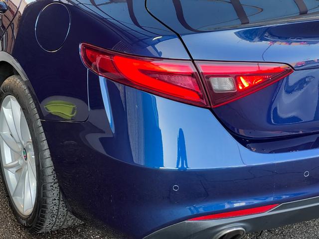 ジュリア 2.0ターボ スーパー 18インチAW harman/kardon ステアリングヒーター ブラインドスポットモニター バックカメラ ETC ベージュレザーシート 黒革ステアリング シートヒーター(25枚目)