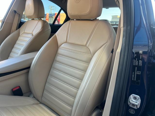 ジュリア 2.0ターボ スーパー 18インチAW harman/kardon ステアリングヒーター ブラインドスポットモニター バックカメラ ETC ベージュレザーシート 黒革ステアリング シートヒーター(35枚目)