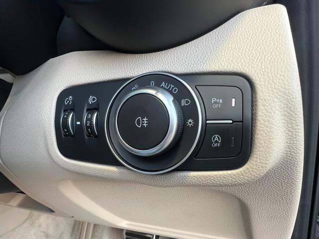 ジュリア 2.0ターボ スーパー 18インチAW harman/kardon ステアリングヒーター ブラインドスポットモニター バックカメラ ETC ベージュレザーシート 黒革ステアリング シートヒーター(48枚目)