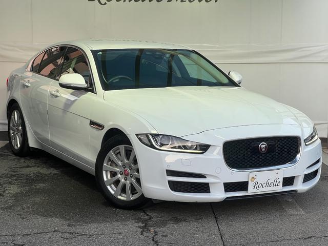 XE XE ピュア 走行1.6万km ワンオーナー 禁煙 MERIDIANサウンド 純正ナビ 純正17インチAW キセノンヘッドライト ETC バックカメラ ドライブレコーダー ヒートシーター(12枚目)