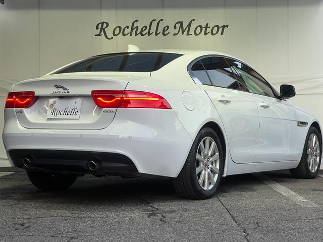 XE XE ピュア 走行1.6万km ワンオーナー 禁煙 MERIDIANサウンド 純正ナビ 純正17インチAW キセノンヘッドライト ETC バックカメラ ドライブレコーダー ヒートシーター(17枚目)