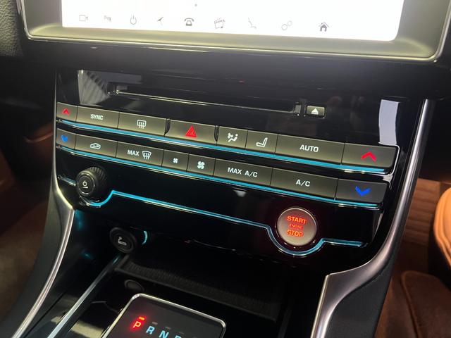 XE XE ピュア 走行1.6万km ワンオーナー 禁煙 MERIDIANサウンド 純正ナビ 純正17インチAW キセノンヘッドライト ETC バックカメラ ドライブレコーダー ヒートシーター(26枚目)